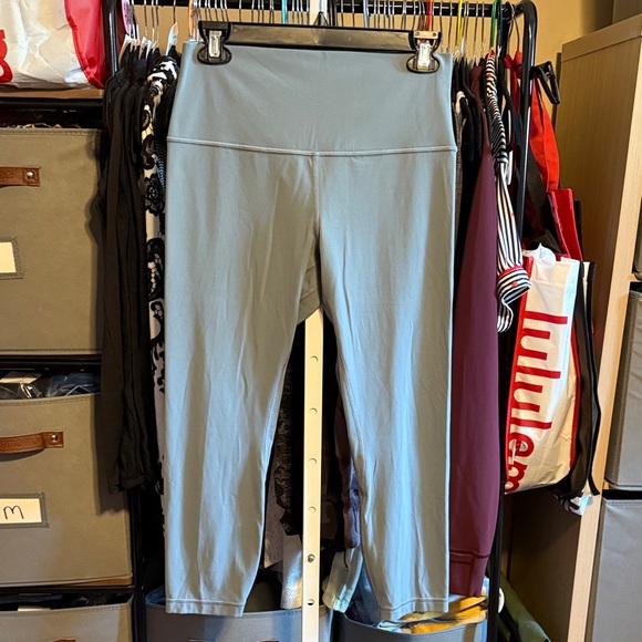 Lululemon Align High-Rise Crop 23" Sz 10 Grey Blue 1020 - Picture 1 of 5